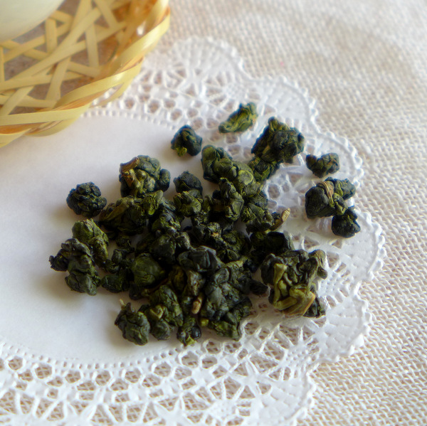台湾産の金萱茶の茶葉